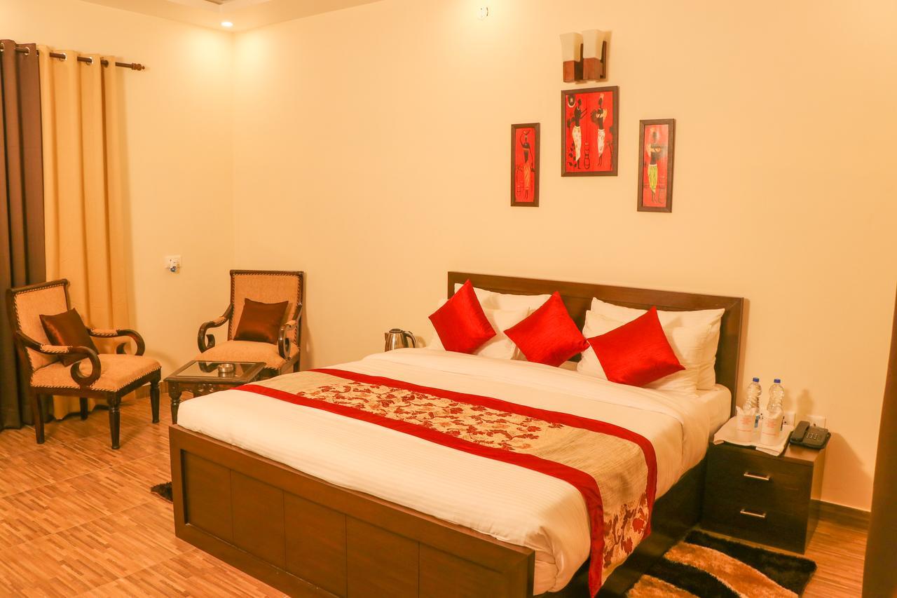 Atulya Resorts Ramnagar  Bagian luar foto